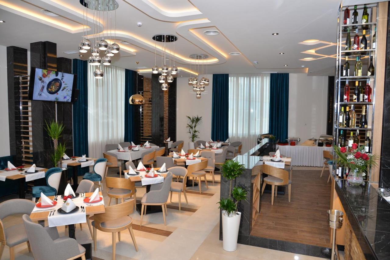 Hotel Prezident Ivanjica Exterior foto